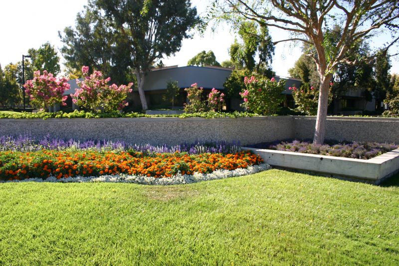 Flower Bed Maintenance Service